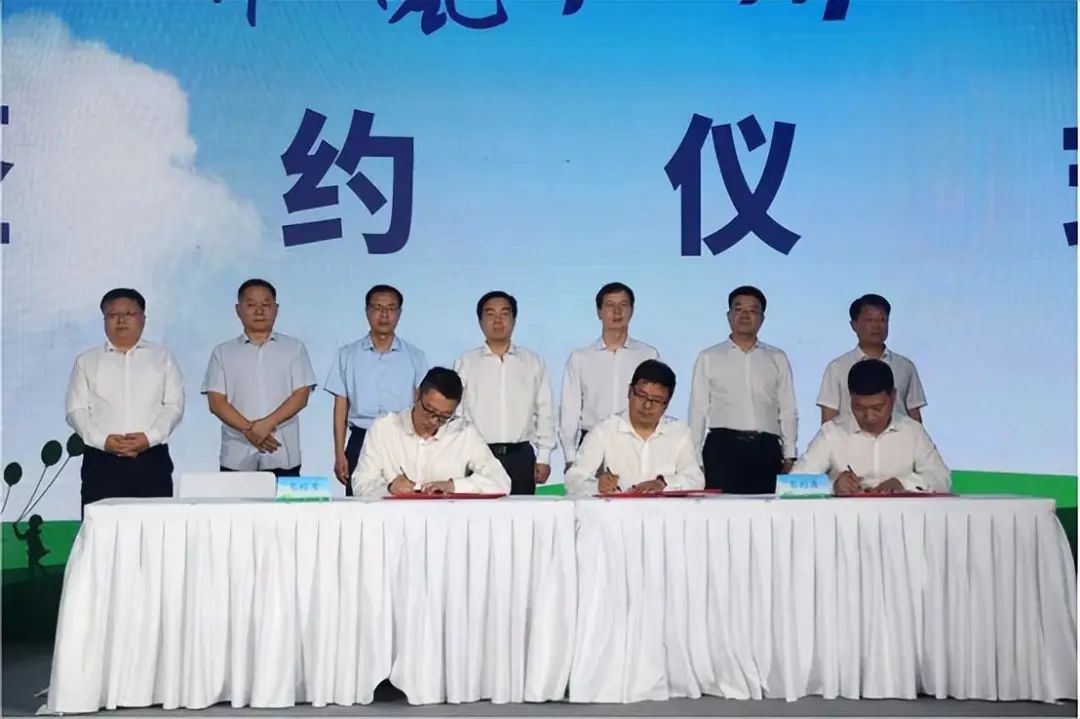 1686800907811794.jpg 86cc9afe0e9c2ab876b78e3e4a1ab076.jpg